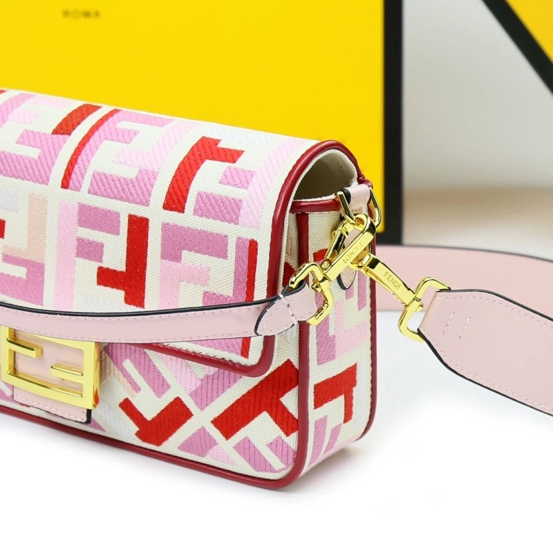 Fendi Baguette Bags 4220D-0546