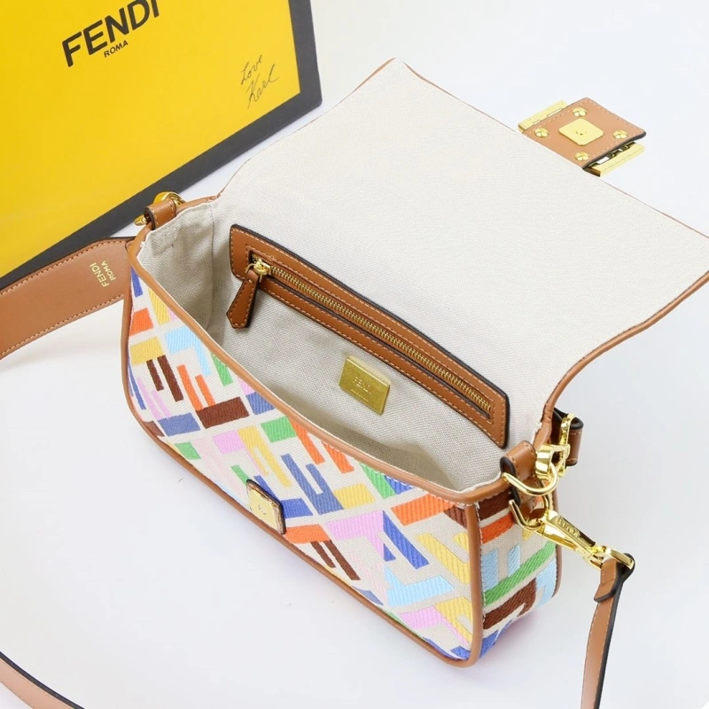 Fendi Baguette Bags 4220D-0548