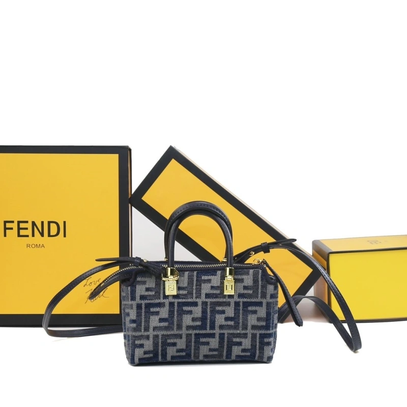 Fendi Top Handle Bags 4220D-0552