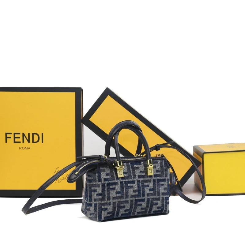 Fendi Top Handle Bags 4220D-0552