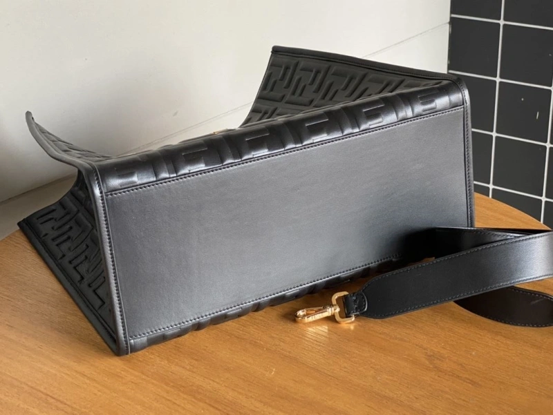 Fendi Shopping Bags 4222C-0052