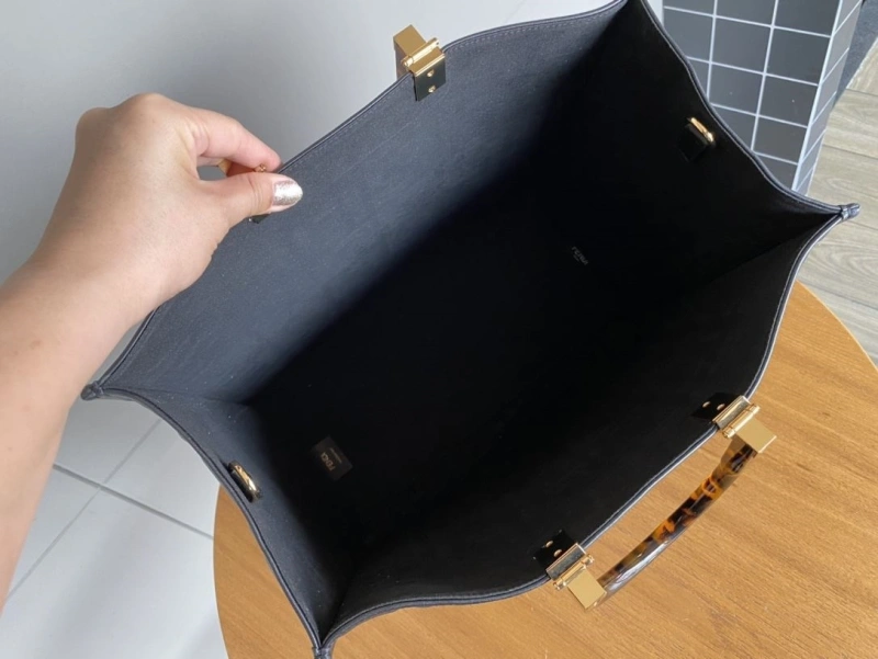 Fendi Shopping Bags 4222C-0052