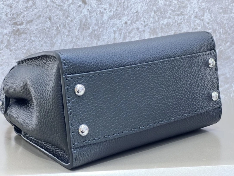 Fendi Top Handle Bags 4222C-0068