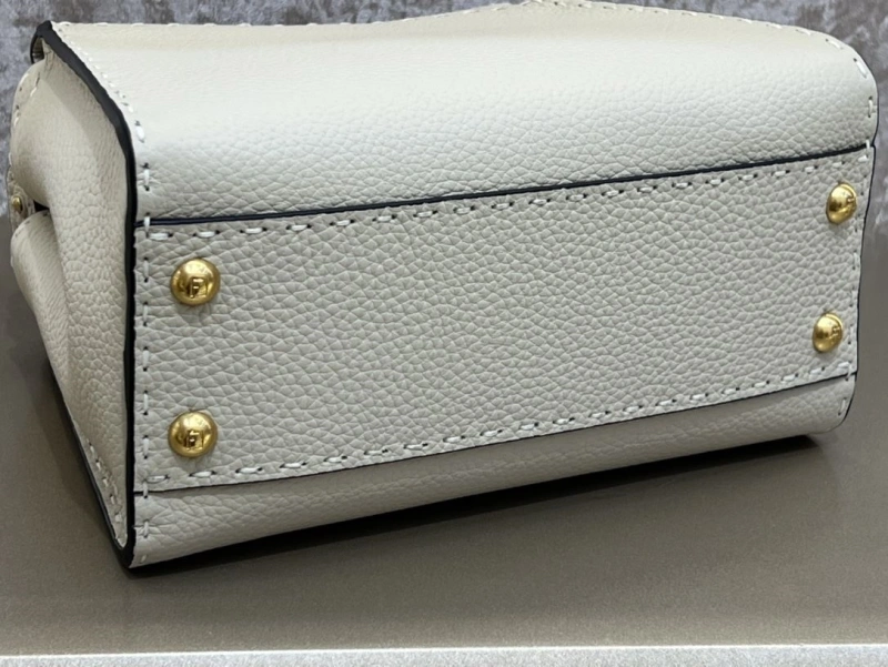Fendi Top Handle Bags 4222C-0069