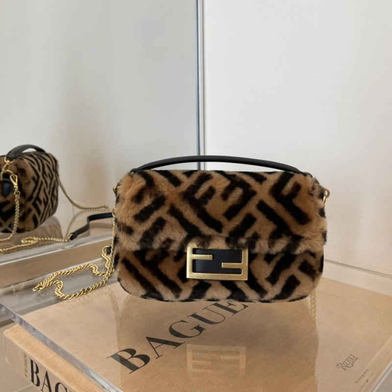Fendi Baguette Bags 4222C-0076