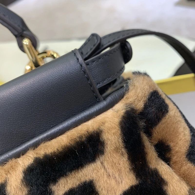 Fendi Top Handle Bags 4222C-0078