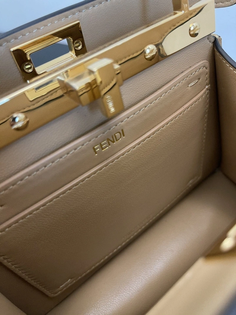 Fendi Top Handle Bags 4222C-0085