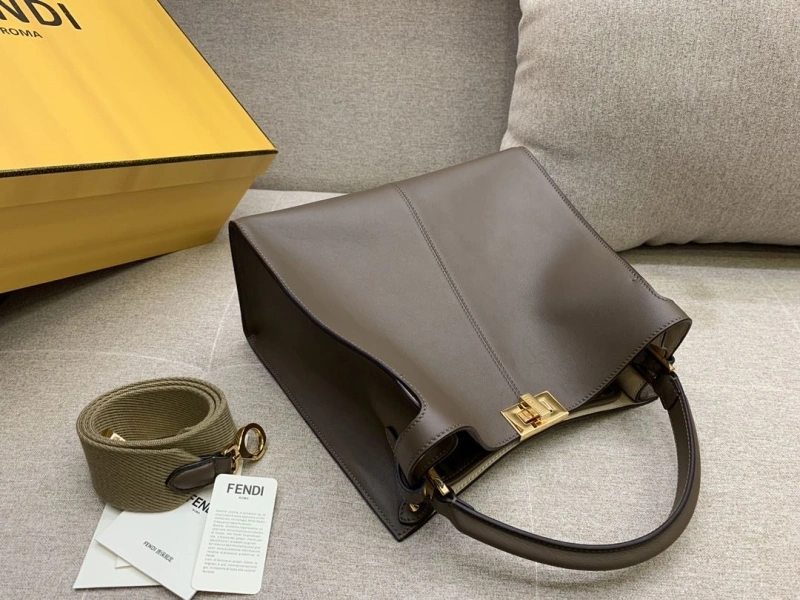 Fendi Top Handle Bags 4222C-0100