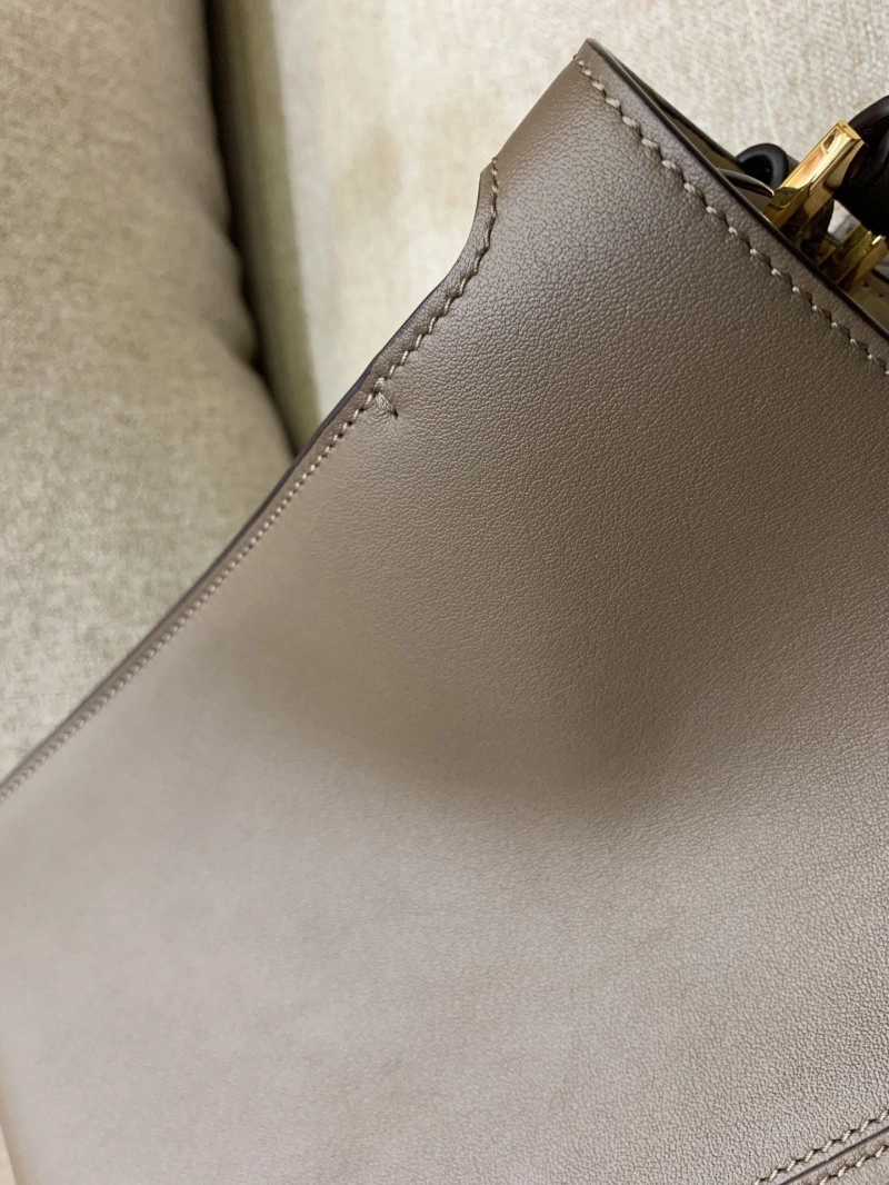 Fendi Top Handle Bags 4222C-0100