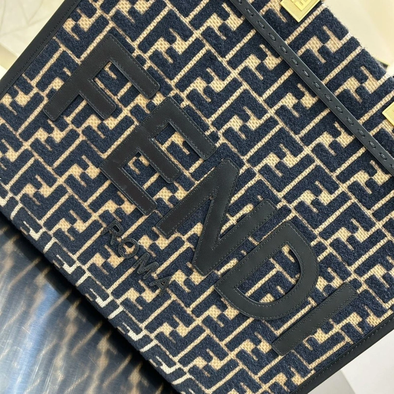 Fendi Shopping Bags 4222C-0133