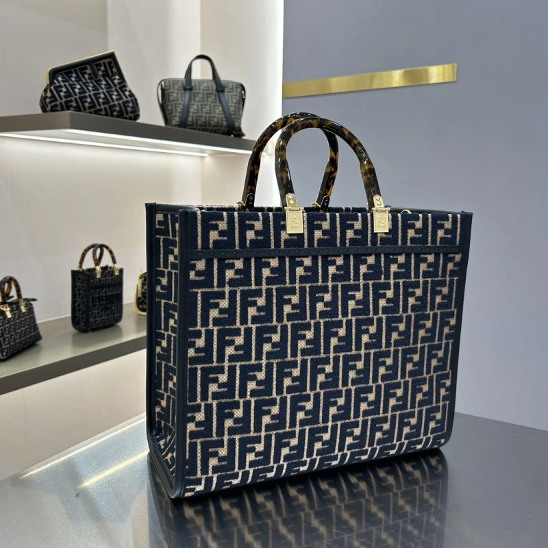 Fendi Shopping Bags 4222C-0133