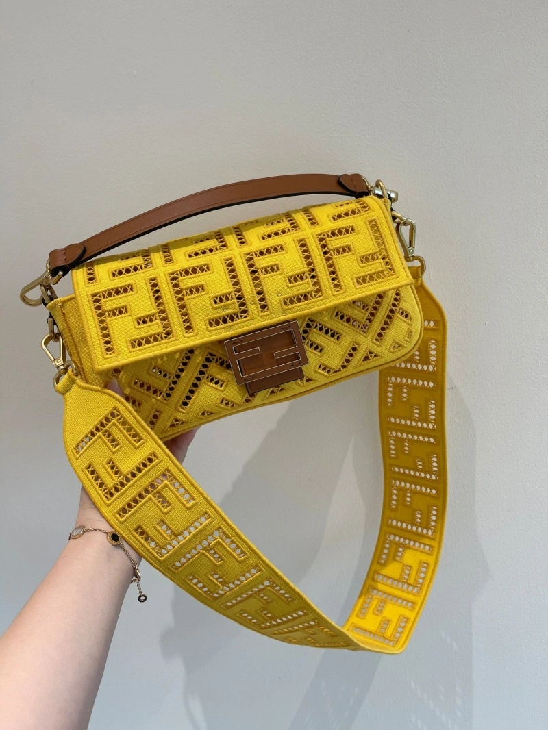 Fendi Baguette Bags 4222C-0135