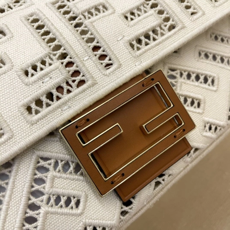 Fendi Baguette Bags 4222C-0136
