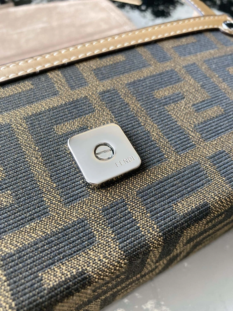 Fendi Baguette Bags 4222C-0137