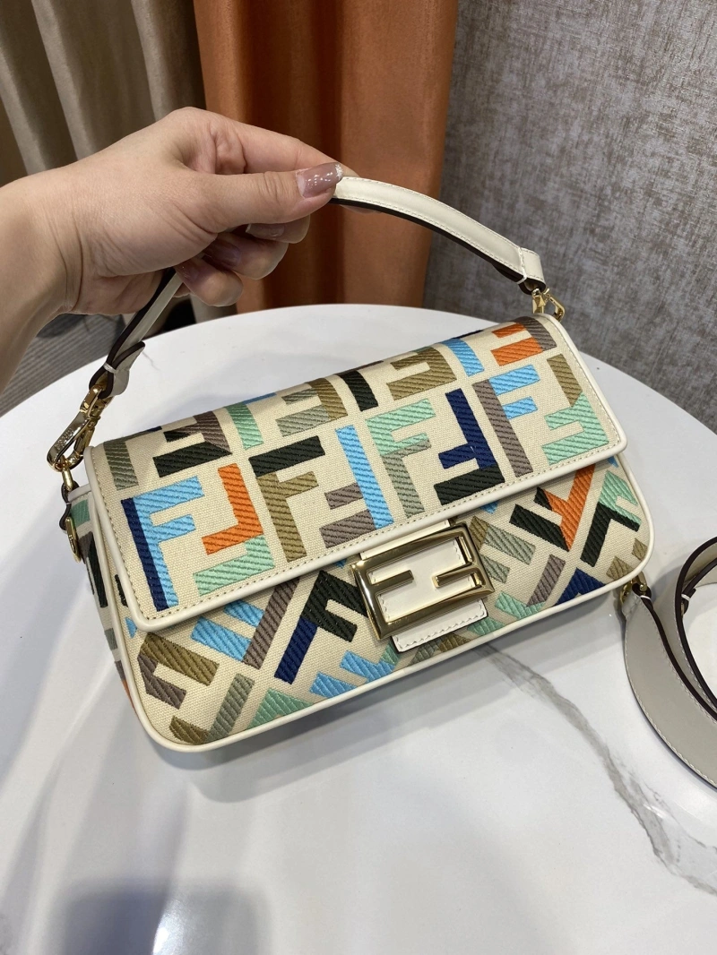 Fendi Baguette Bags 4222C-0140