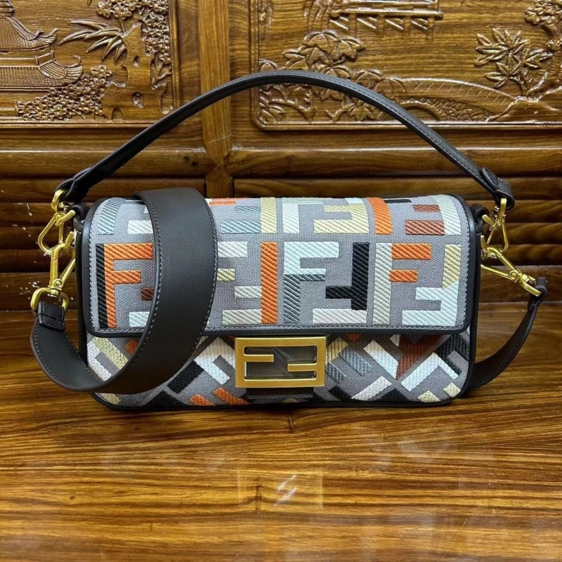 Fendi Baguette Bags 4222C-0143