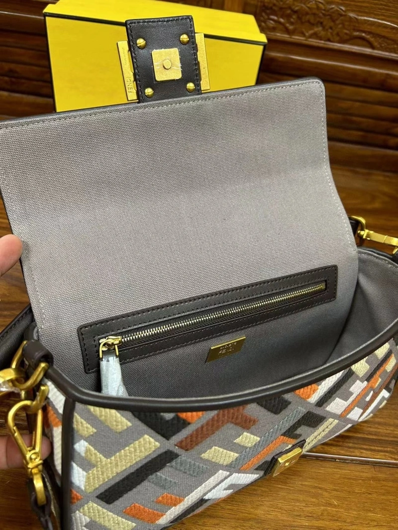 Fendi Baguette Bags 4222C-0143