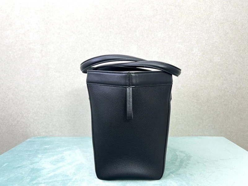 Fendi Shopping Bags 4222C-0145