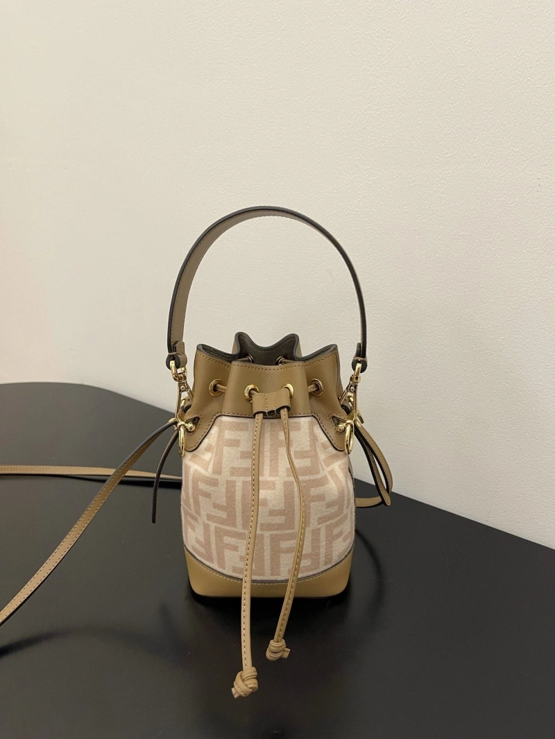 Fendi Bucket Bags 4222C-0168