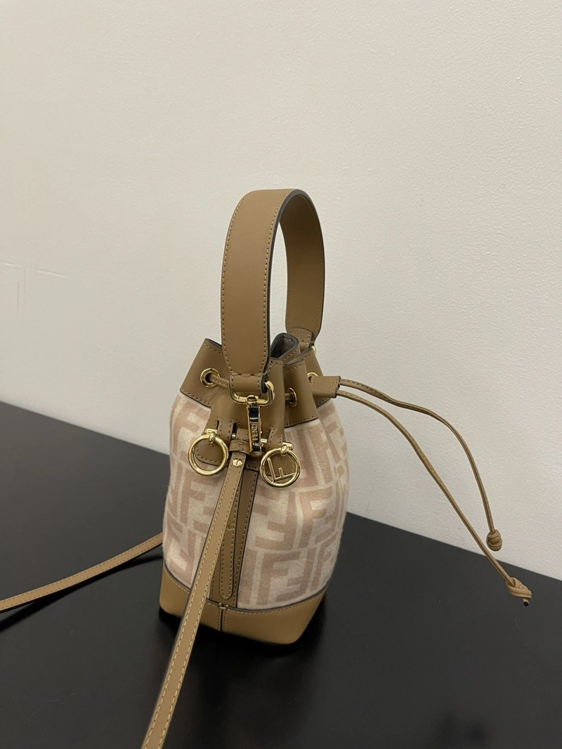 Fendi Bucket Bags 4222C-0168