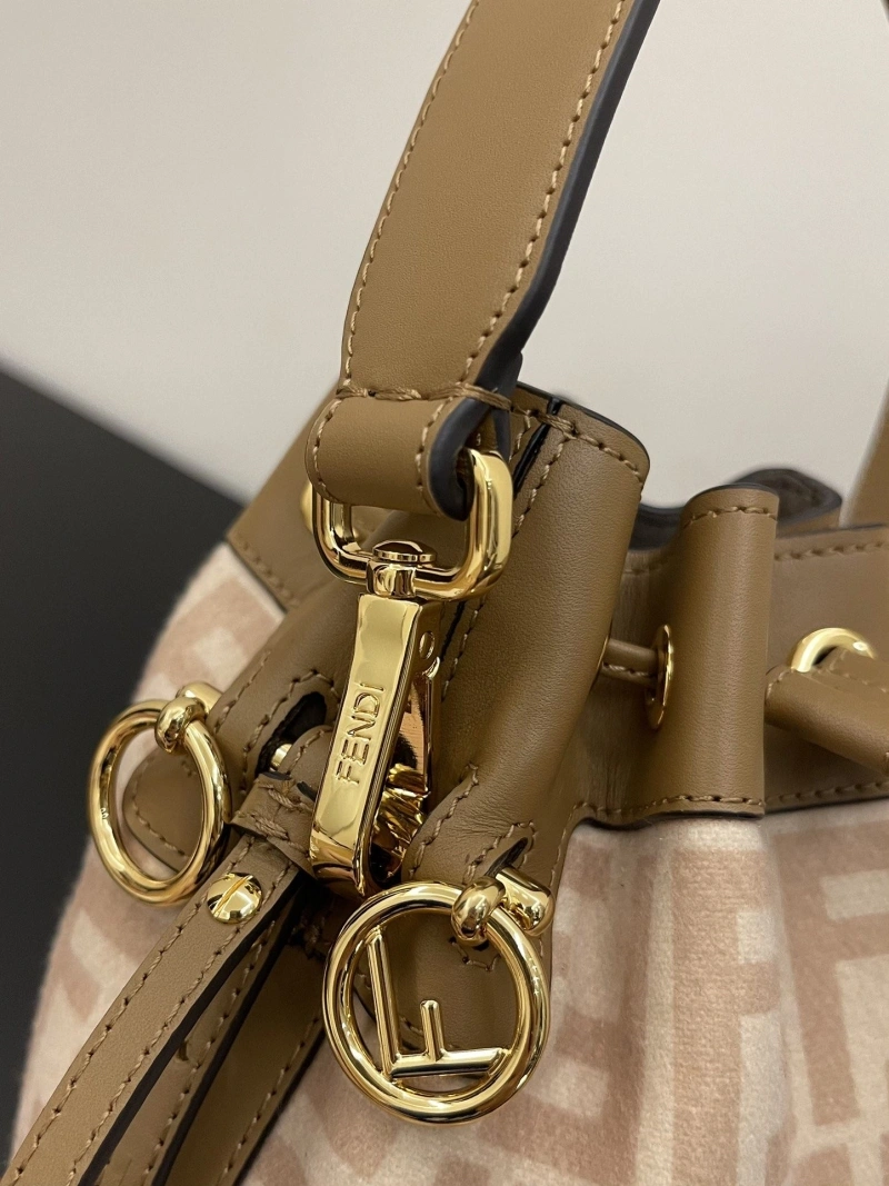 Fendi Bucket Bags 4222C-0168