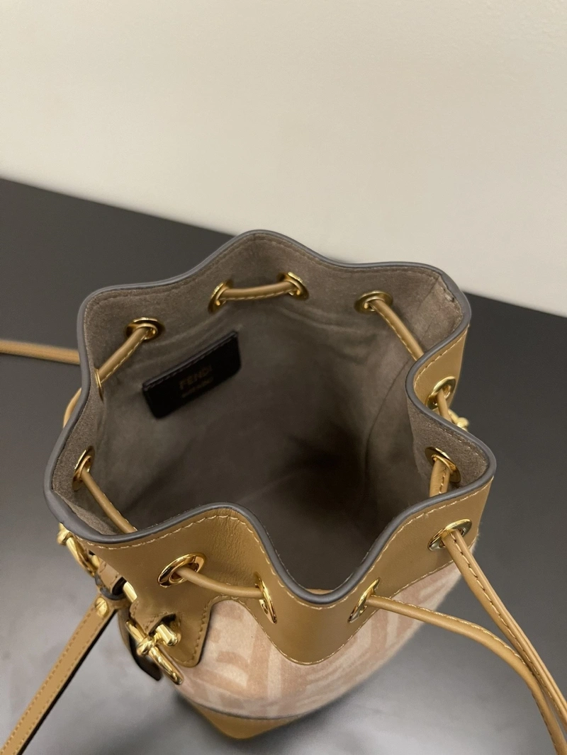 Fendi Bucket Bags 4222C-0168