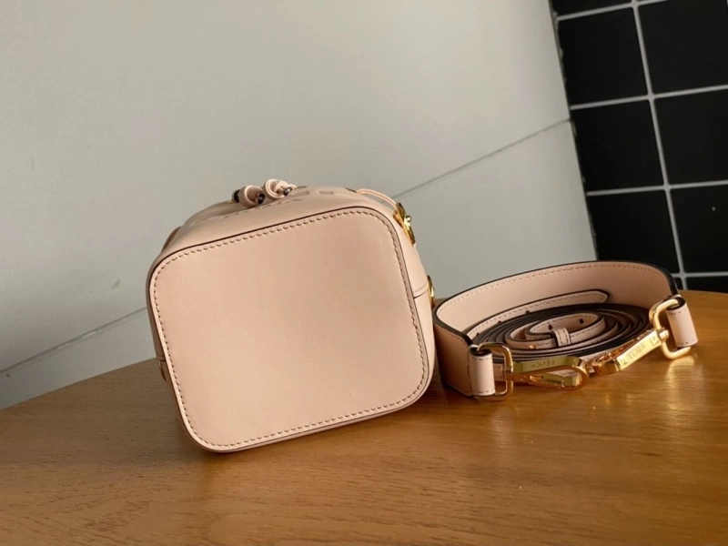 Fendi Bucket Bags 4222C-0176