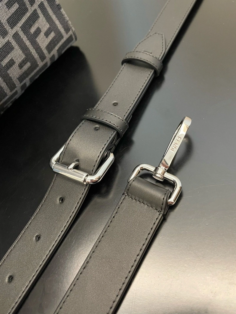 Fendi Shopping Bags 4222C-0203