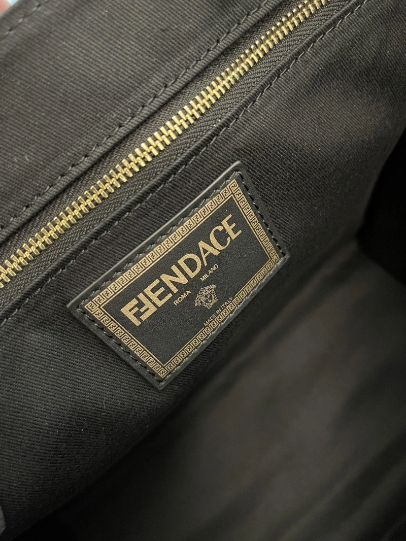 Fendi Shopping Bags 4222C-0204