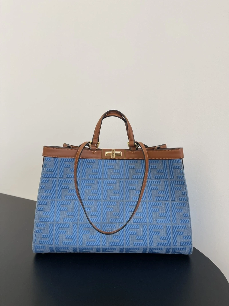 Fendi Shopping Bags 4222C-0229