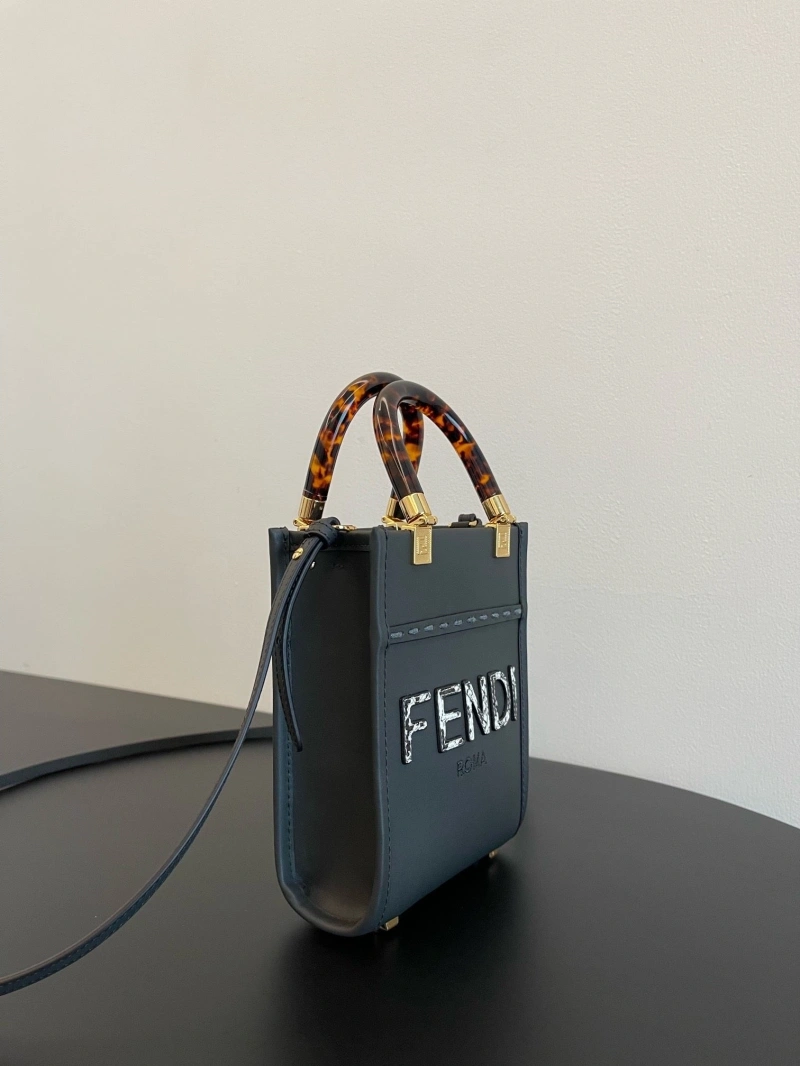Fendi Top Handle Bags 4222C-0262