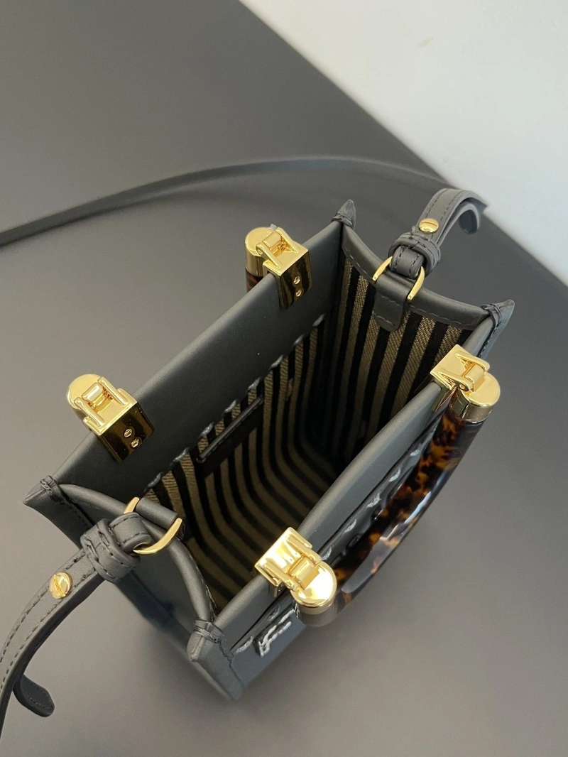 Fendi Top Handle Bags 4222C-0262