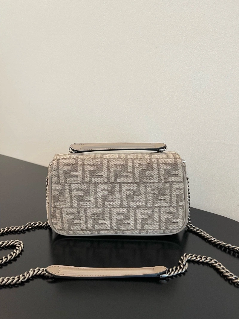 Fendi Baguette Bags 4222C-0275