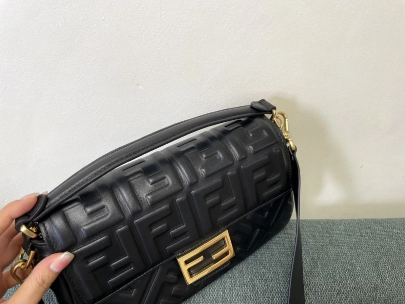 Fendi Baguette Bags 4222C-0285