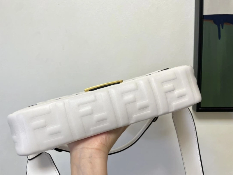 Fendi Baguette Bags 4222C-0286