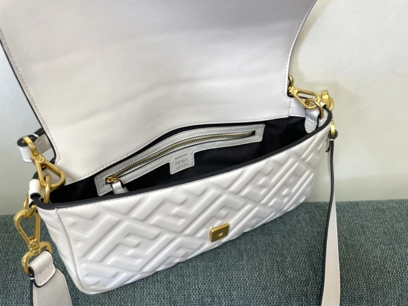 Fendi Baguette Bags 4222C-0286