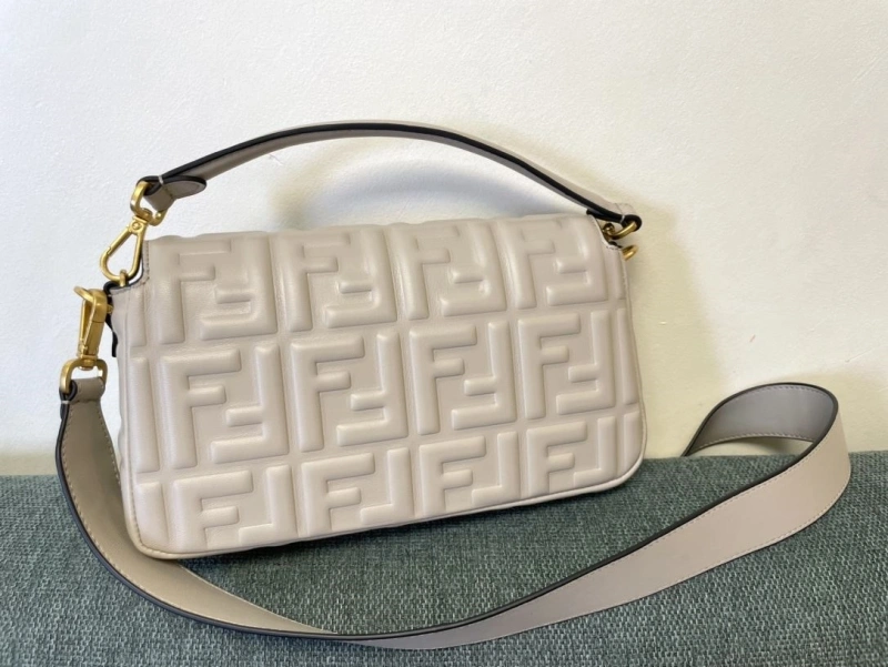 Fendi Baguette Bags 4222C-0288