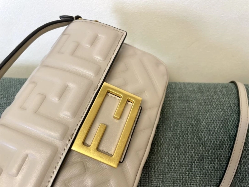 Fendi Baguette Bags 4222C-0291