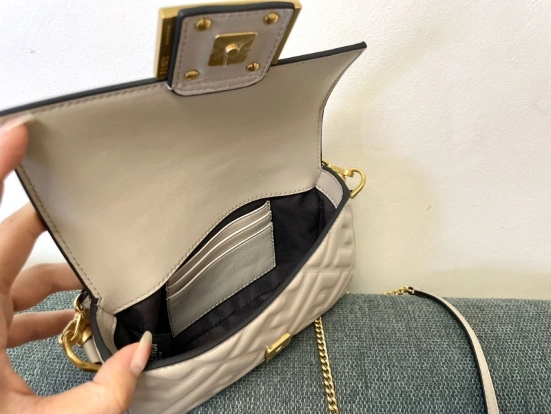 Fendi Baguette Bags 4222C-0291