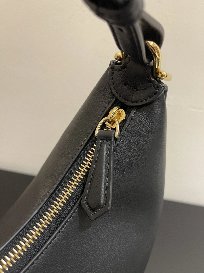 Fendi Top Handle Bags 4222C-0321