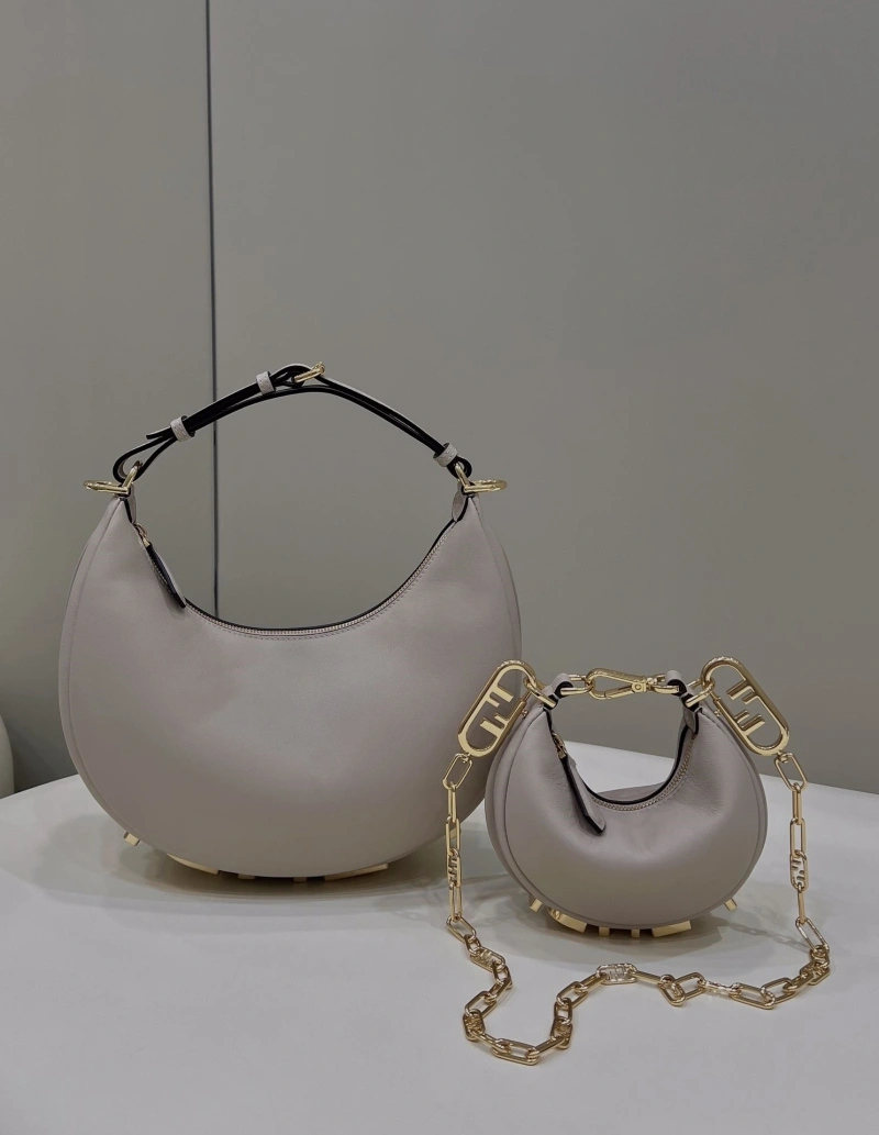 Fendi Top Handle Bags 4222C-0327