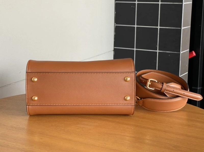 Fendi Top Handle Bags 4222C-0337