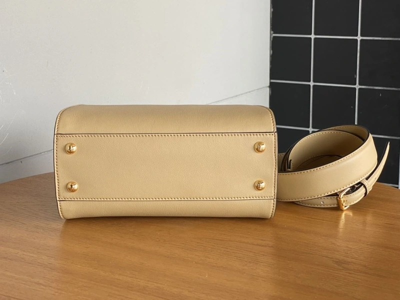 Fendi Top Handle Bags 4222C-0338