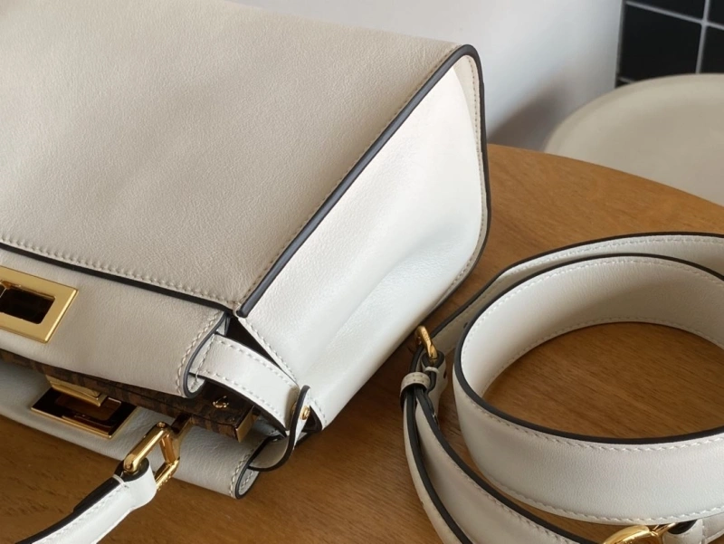 Fendi Top Handle Bags 4222C-0340