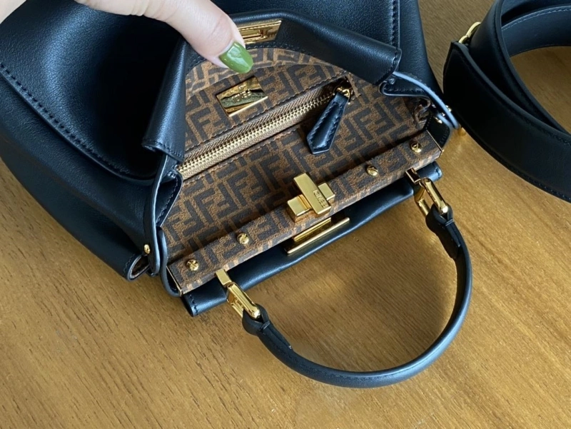 Fendi Top Handle Bags 4222C-0341