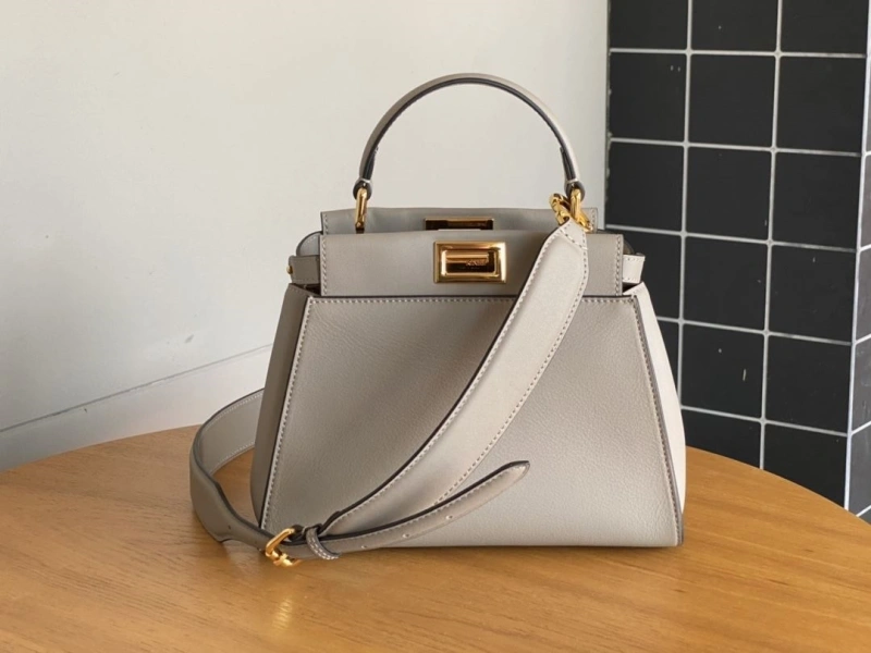 Fendi Top Handle Bags 4222C-0342