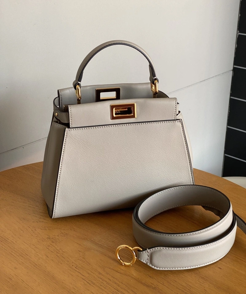 Fendi Top Handle Bags 4222C-0342