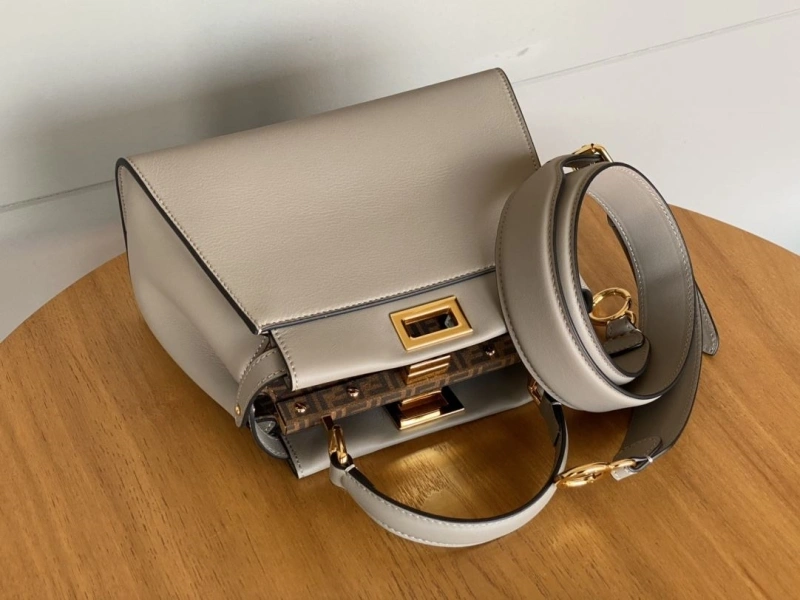 Fendi Top Handle Bags 4222C-0342