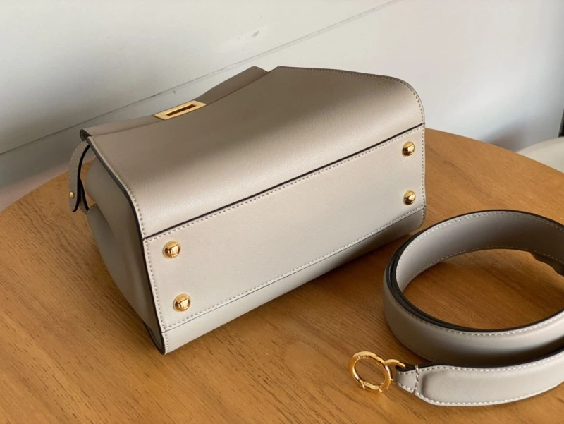 Fendi Top Handle Bags 4222C-0342