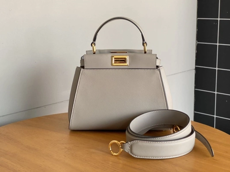 Fendi Top Handle Bags 4222C-0343